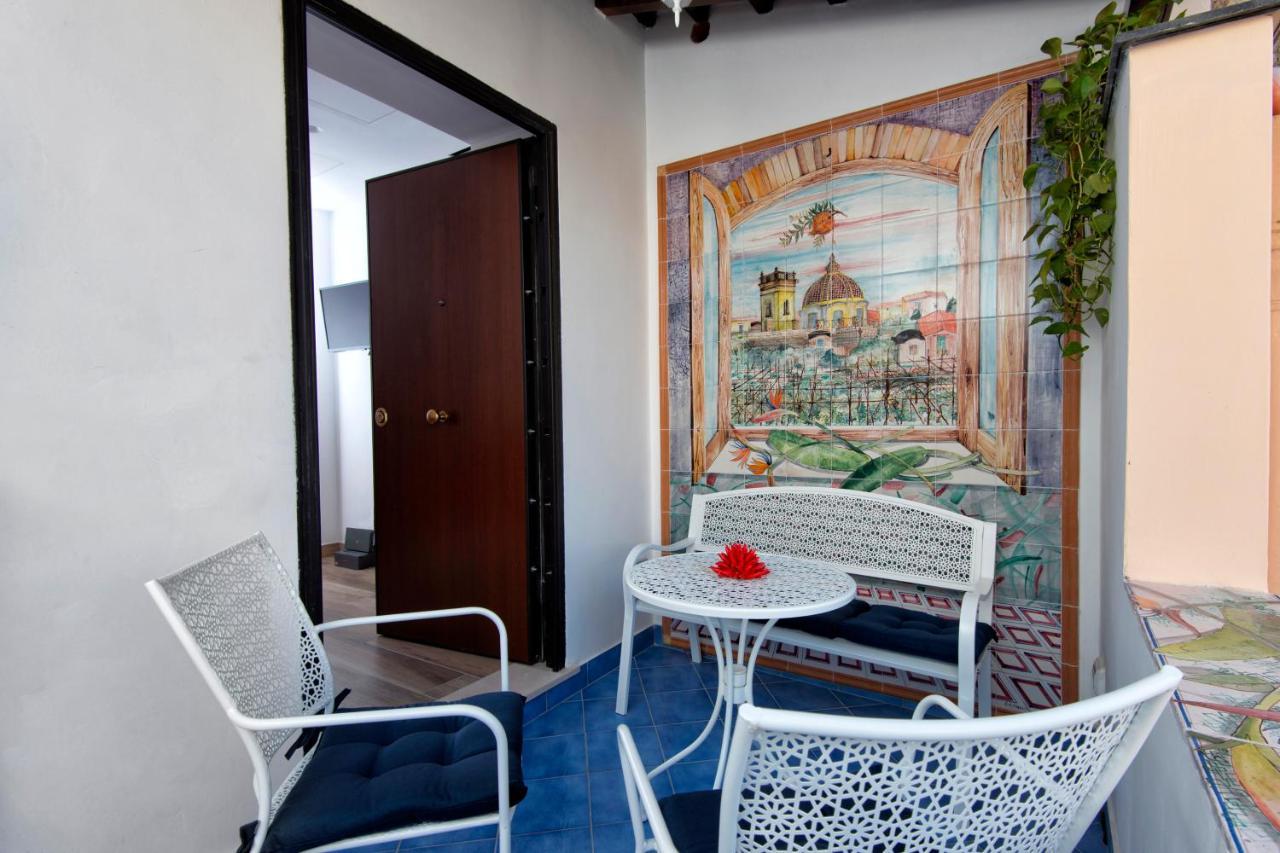 Appartement Maison Eugenie à Sorrente Extérieur photo
